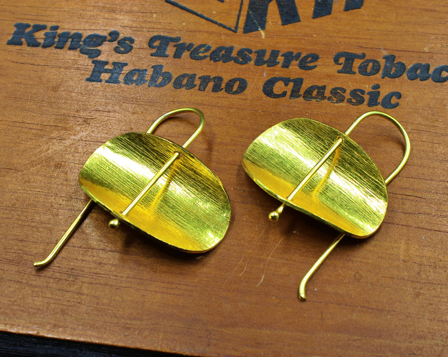 Pendientes COOL bañados en oro