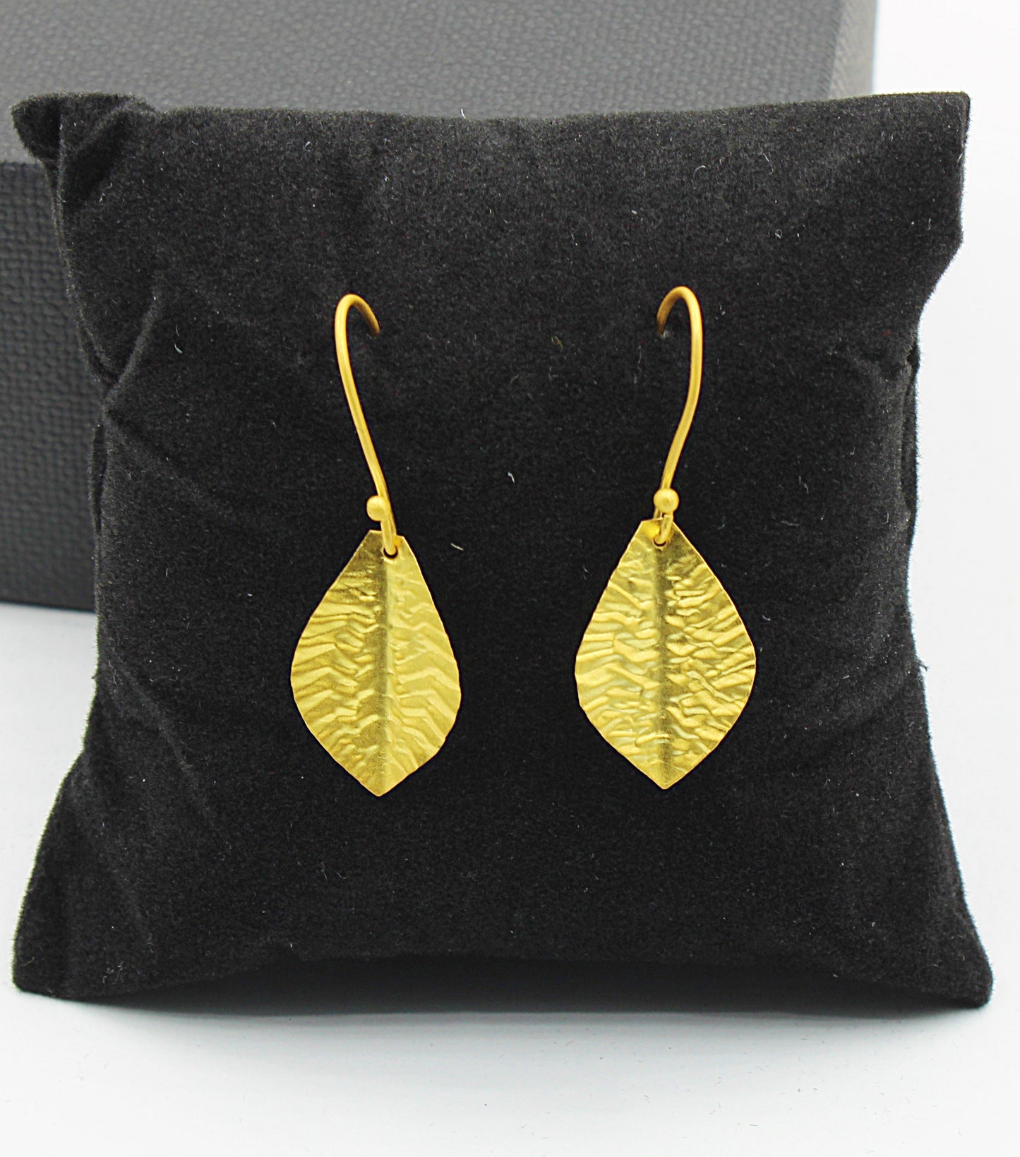 PENDIENTES LEAF BAÑADO EN ORO