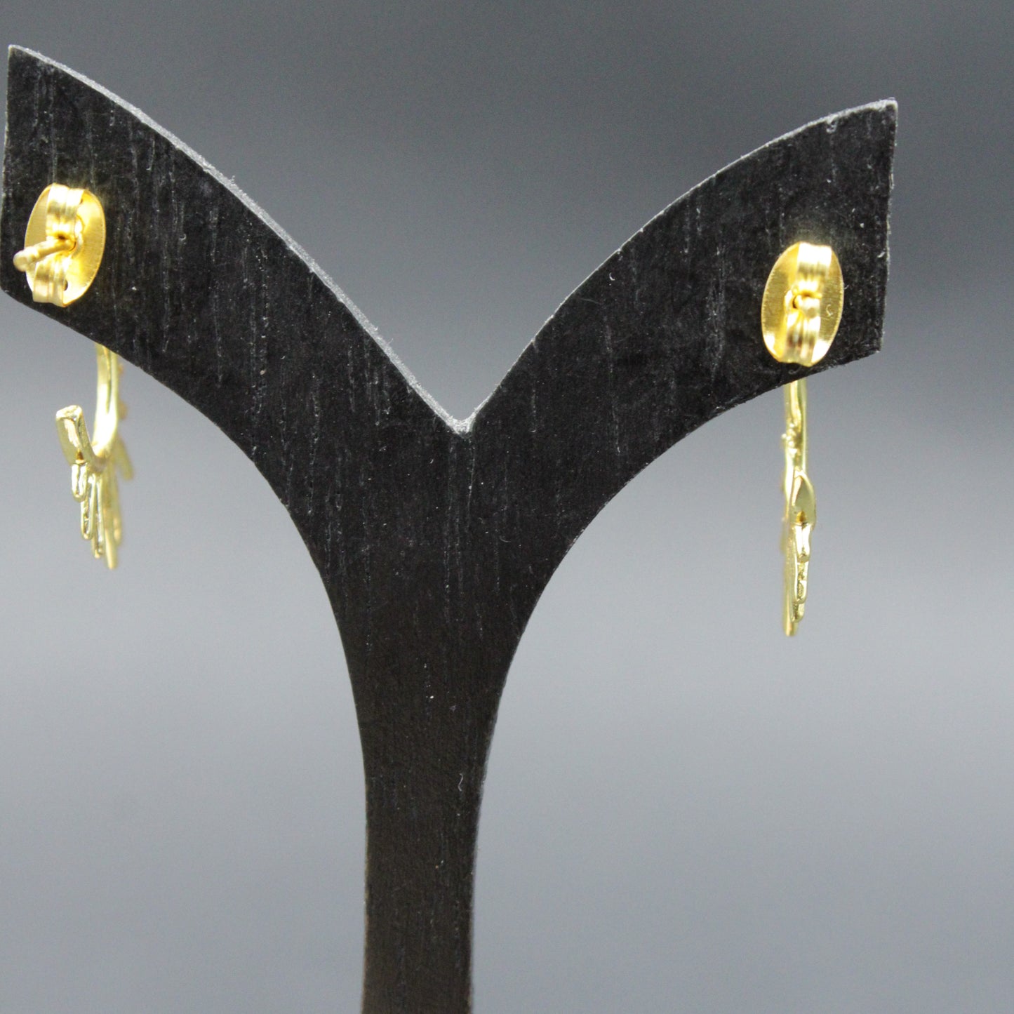 Pendientes SUNRAY de diseño bañados en oro