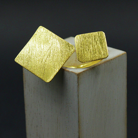 Anillo POKER bañado en oro