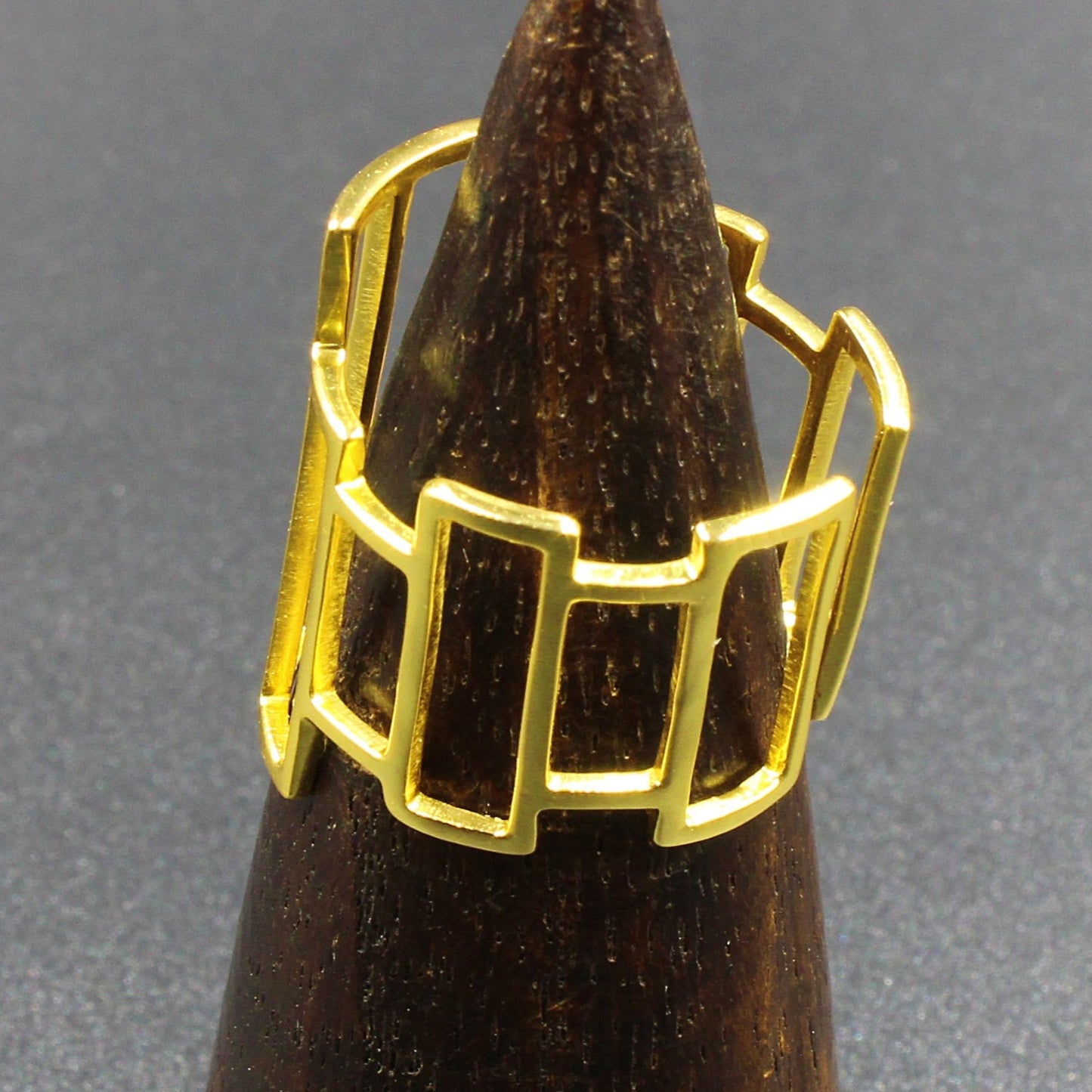 Anillo CHICAGO chapado en oro