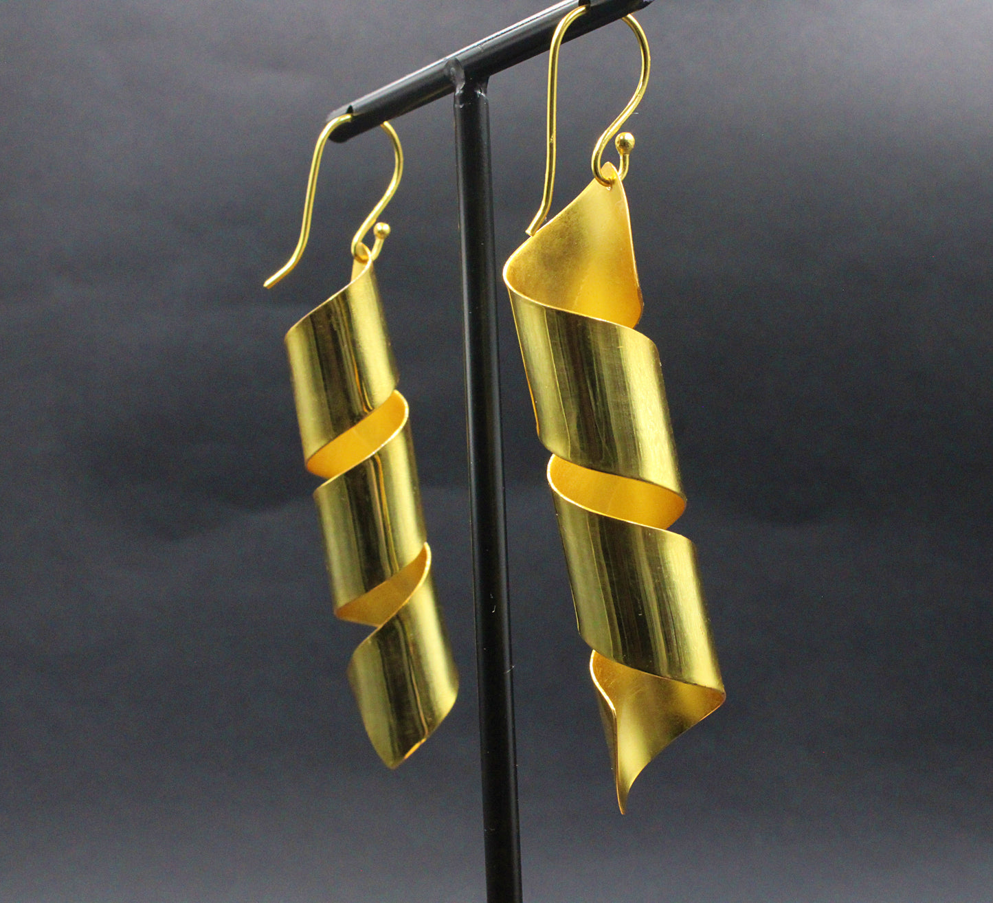 VIRUTA-Ohrringe mit 18-karätigem Gold überzogen
