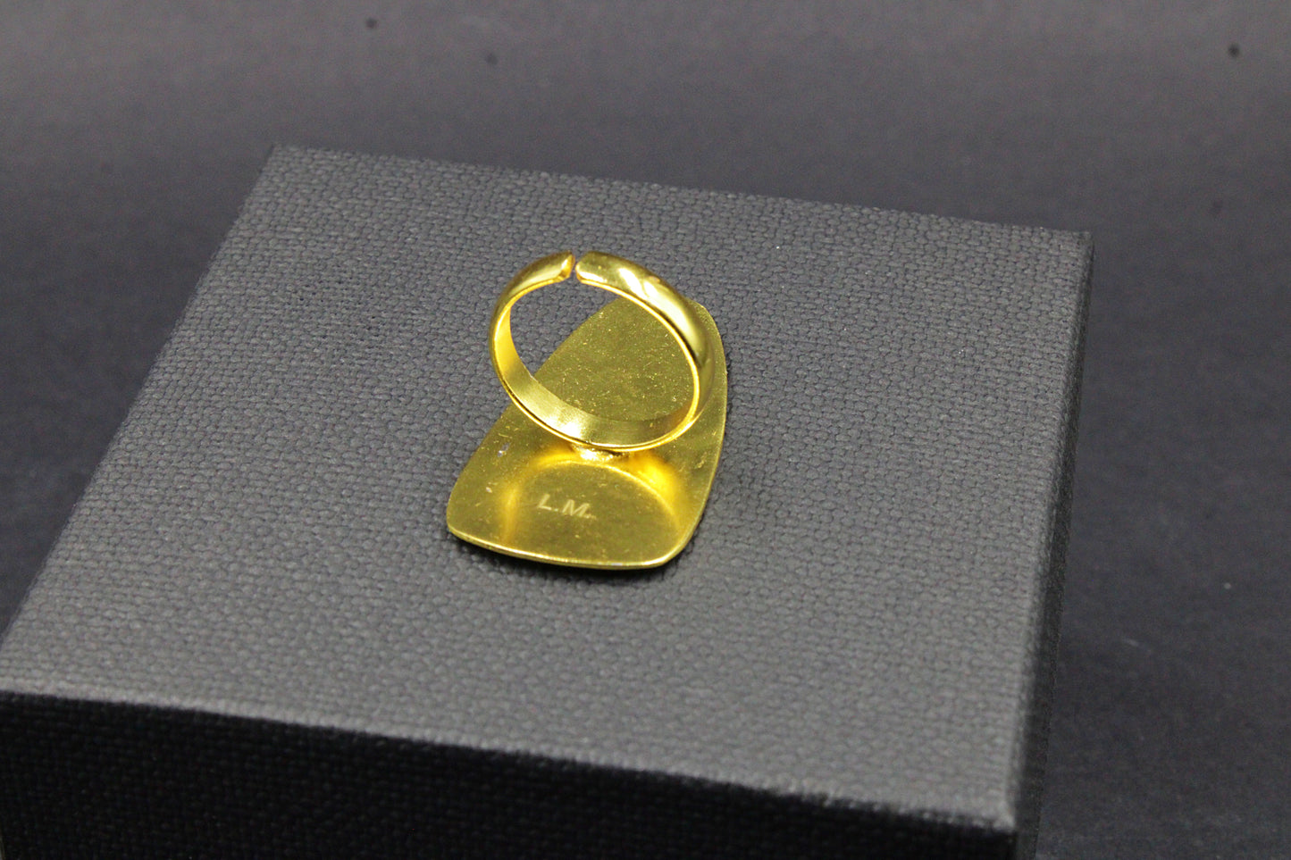 Anillo MIRÓ bañado en oro