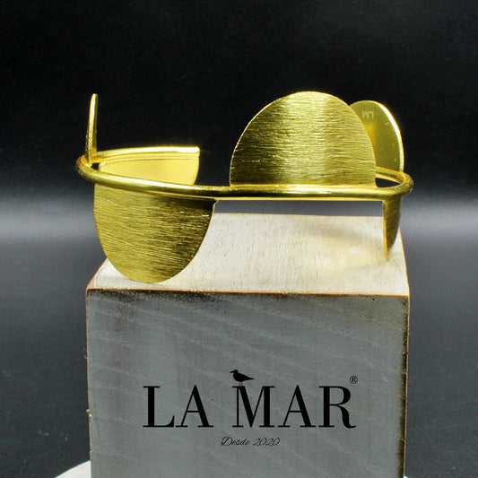 Brazalete IMPERIA bañado en oro - Diseño con carácter