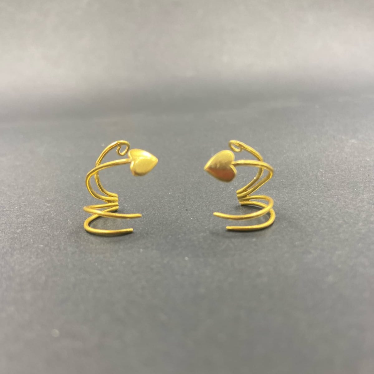 SUNRAY designer earrings plated in 18 kt gold